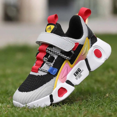 Sports Shoes