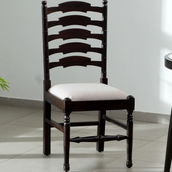 Dining Tables & Chairs
