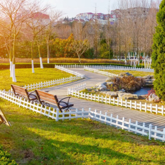 Home and Gardening